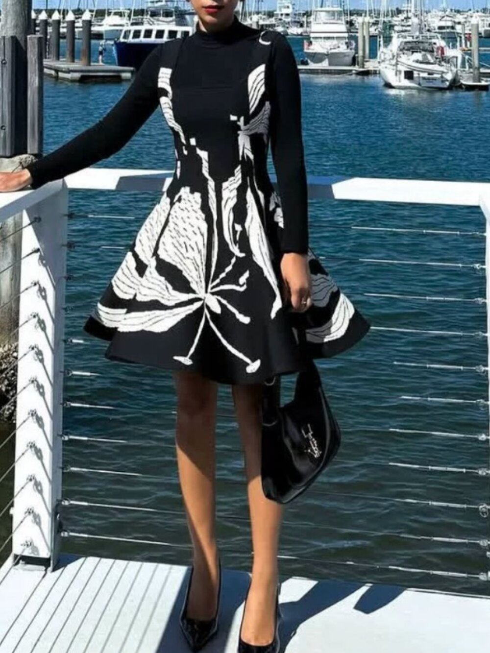 BEST Sheike Galleria Knit Mini Dress US 6/8/10 Lotus Flower Black Ivory